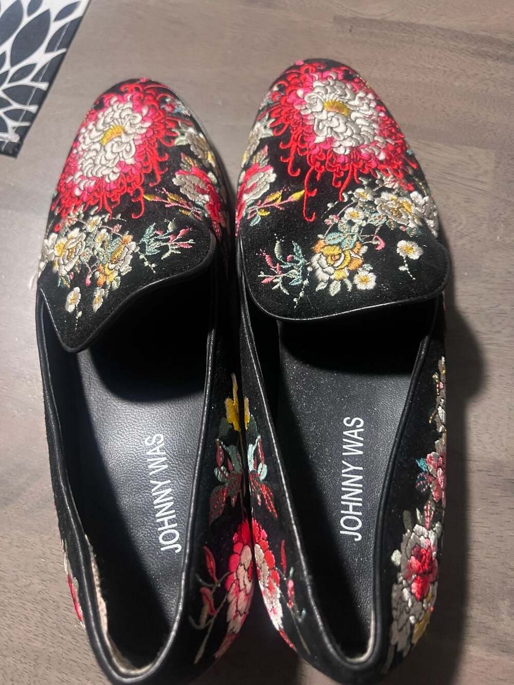 Johnny Was Florrie Embroidered Smoking Loafer Size 39 Black Floral